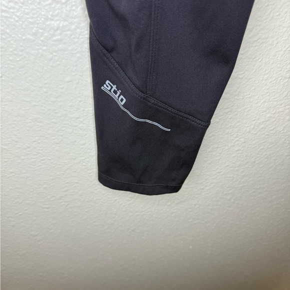 STIO GLIDE HIGH RISE TECH TIGHTS - Picture 3 of 5